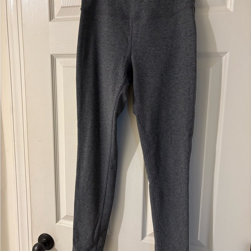 Mondetta Gray Leggings Sleek Silhouette Small